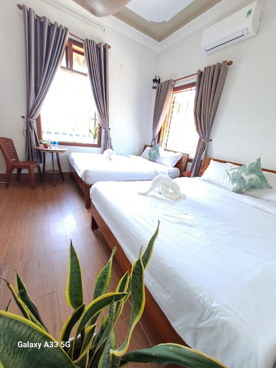 Công Mẫn Homestay Hội An Extérieur photo