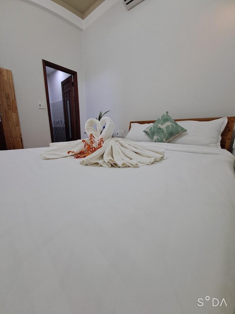 Công Mẫn Homestay Hội An Extérieur photo